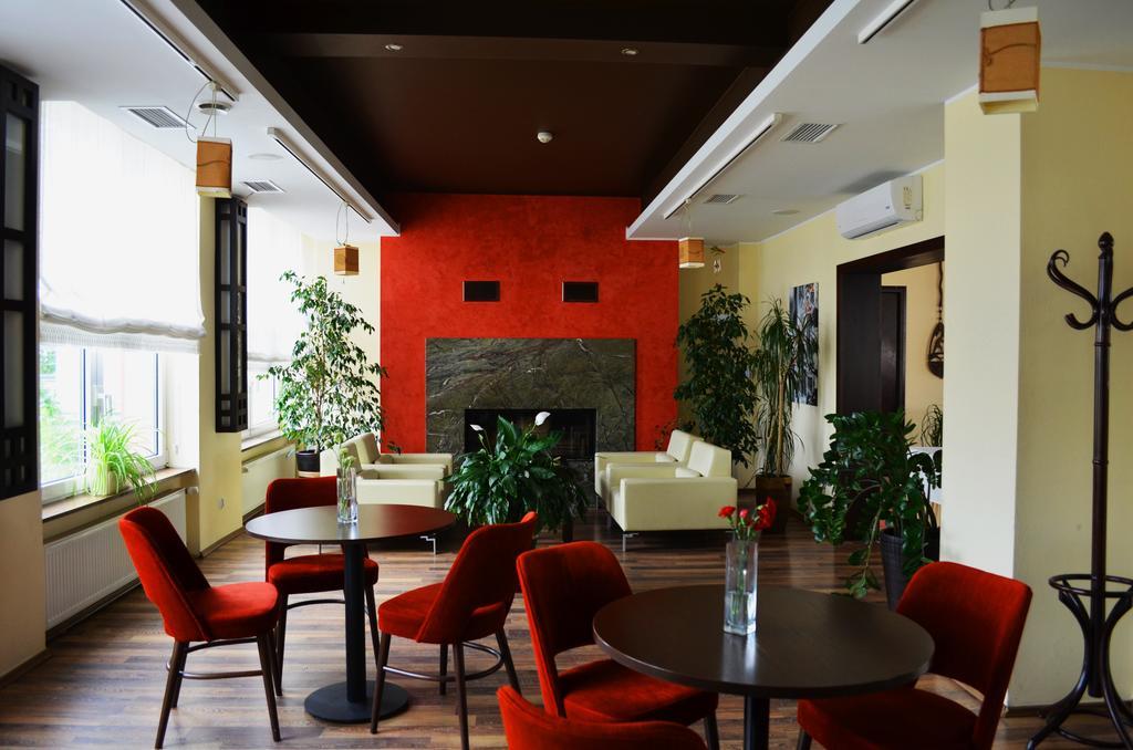 Hotel Gorski Pruszcz Gdanski Bagian luar foto