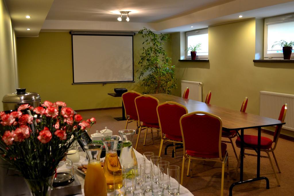 Hotel Gorski Pruszcz Gdanski Bagian luar foto